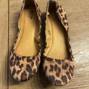 Mossimo Supply Co. Leopard Print Women's Flats Size 7.5